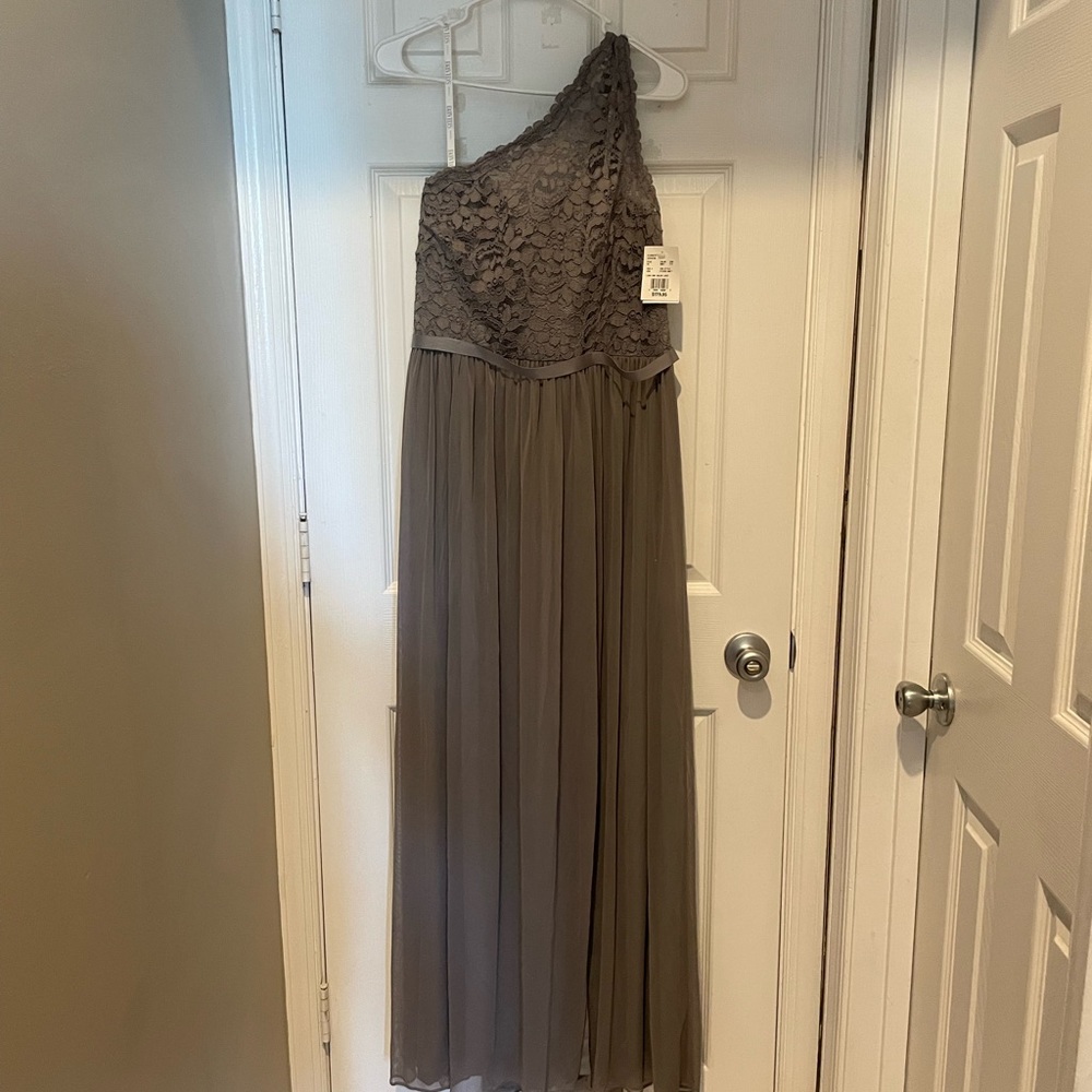 Long one shoulder lace dress